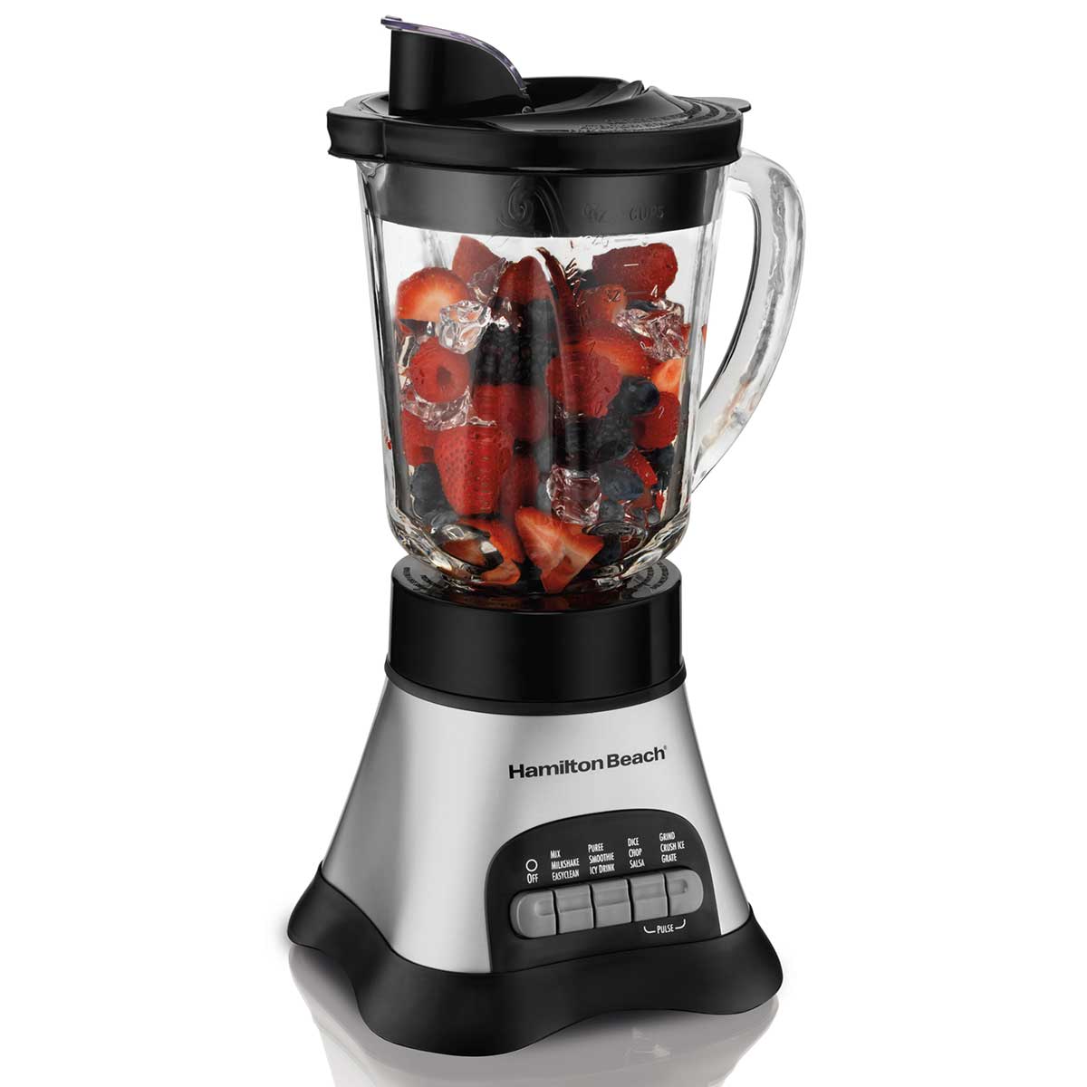 Hamilton Beach Wave Crusher 58160 with a 40-ounce glass pitcher and black base